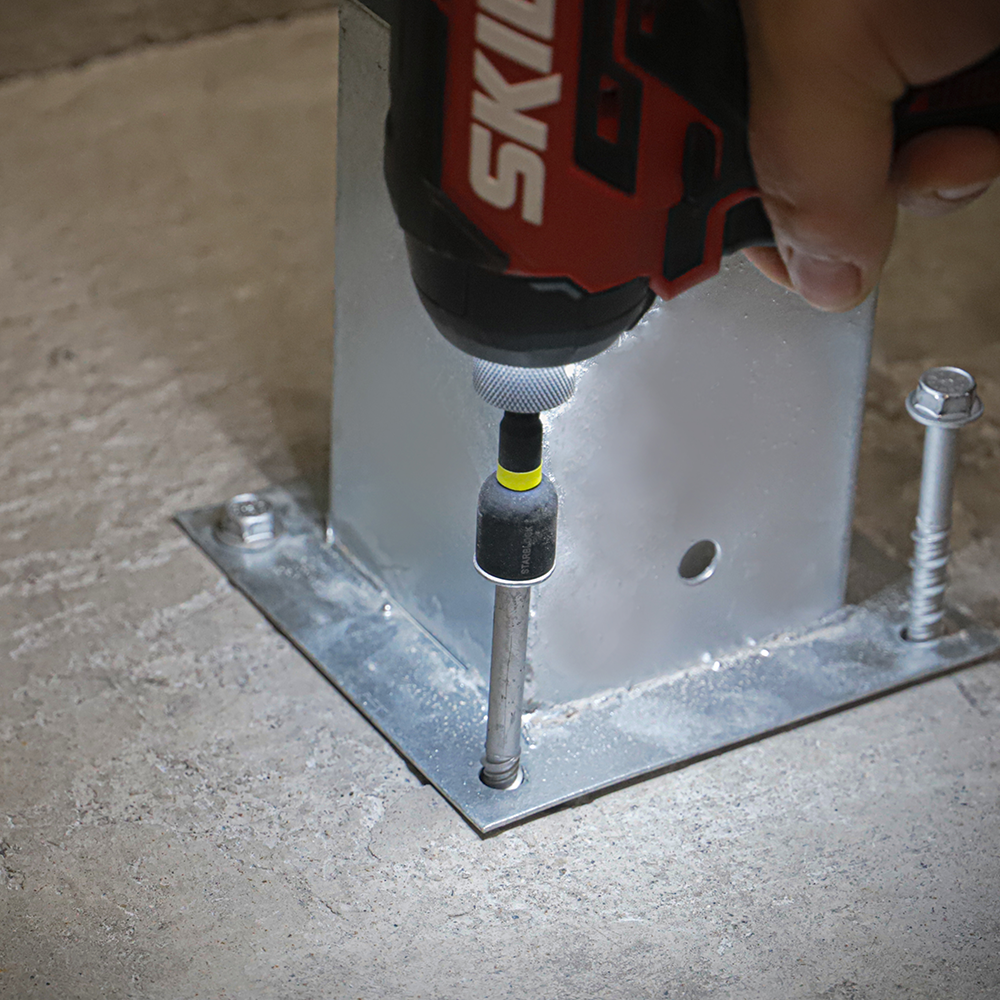 vis-beton-8×90-starblock-vissage